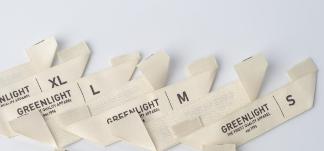 Cotton Label · Mitre Fold · 80 × 20 mm