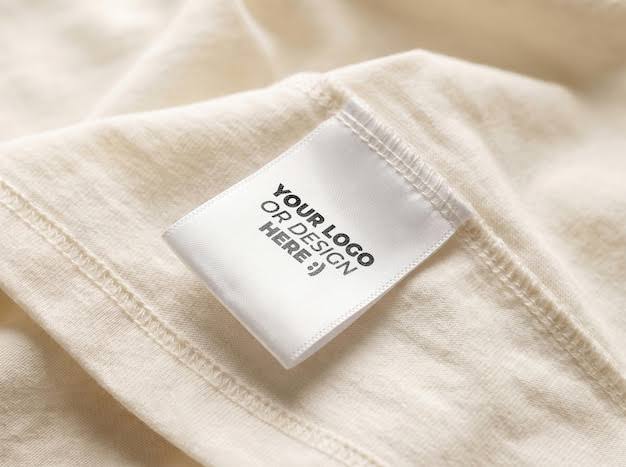 Woven Label · Centre Fold · 50 × 30 mm